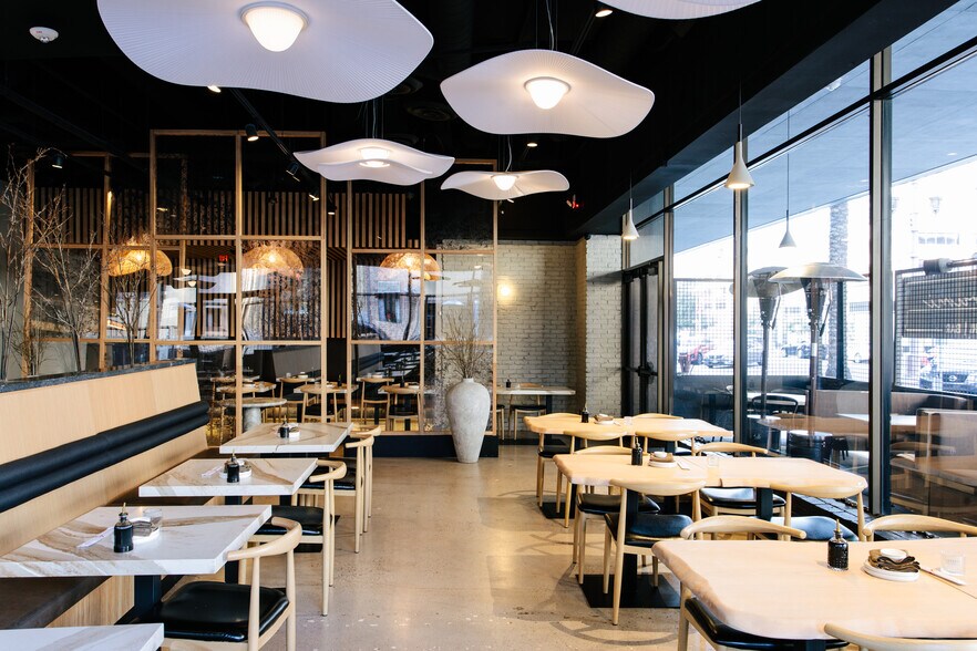 More Photos Of 101 N 1st Ave, Phoenix Office For Lease