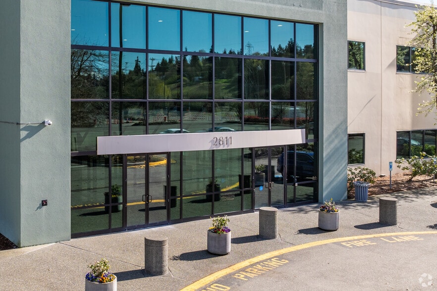 More Photos Of 2811 S 102nd St, Tukwila Office For Lease