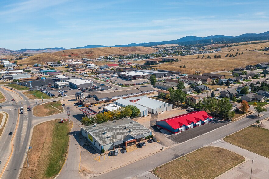 More Photos Of 320 S 26th St, Spearfish Storefront Retail Office For Sale