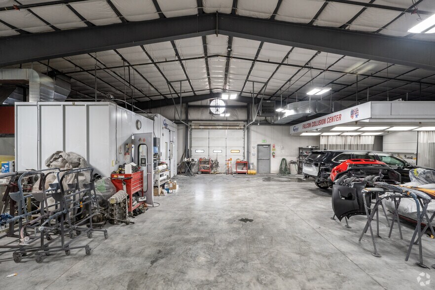 More Photos Of 10755-10759 Maltese Pt, Peyton Warehouse For Sale