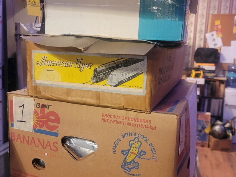 More Photos Of 1045 Eagon St, Barberton Manufacturing For Sale