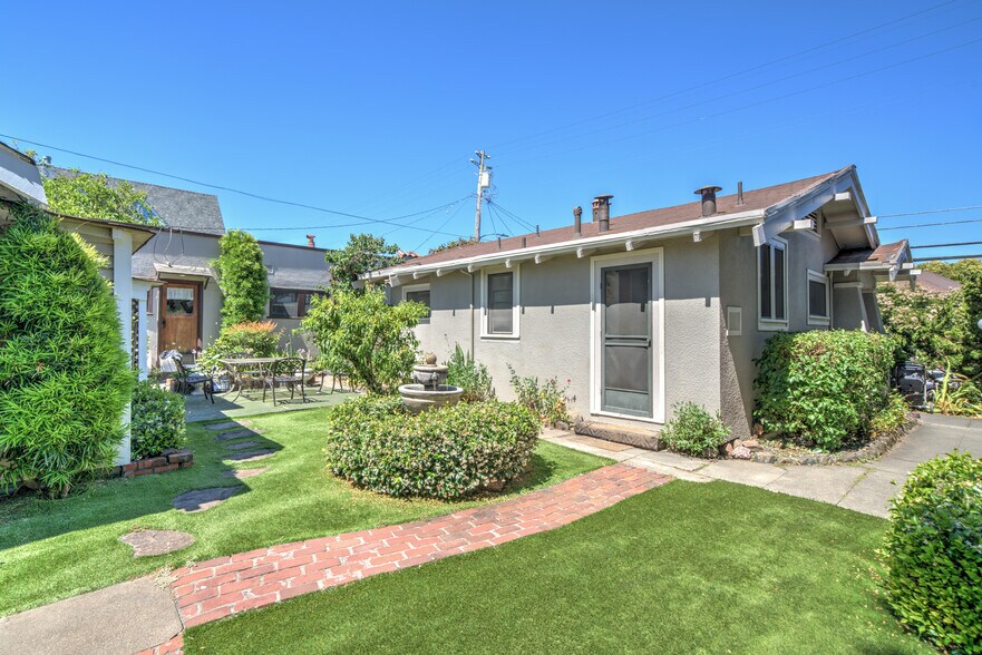 More Photos Of 2-10 7th St, Petaluma Apartments For Sale