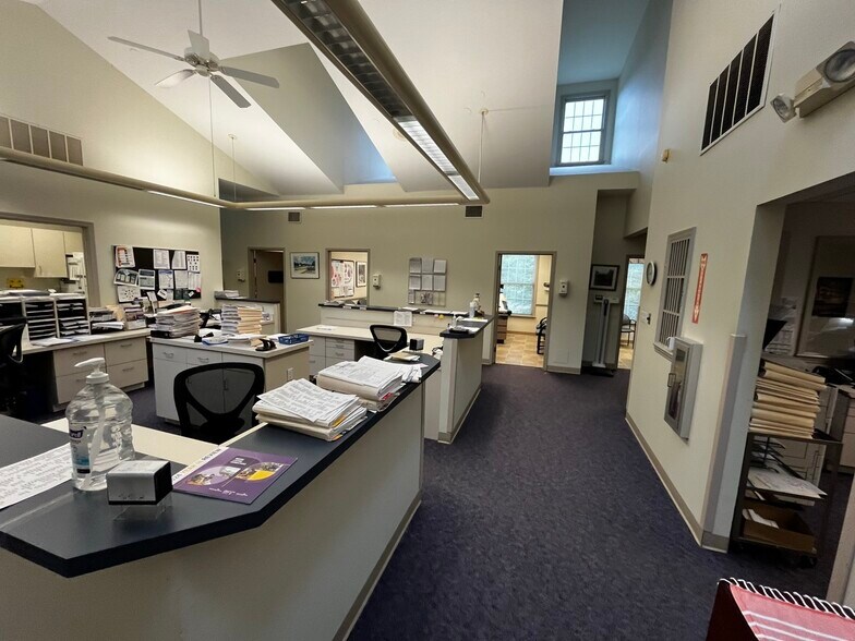 More Photos Of 4064 James Madison Hwy, Fork Union Medical For Sale