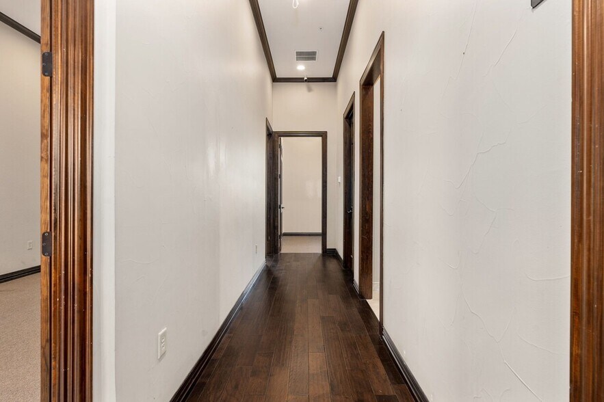 More Photos Of 9300 John Hickman Pky, Frisco Unknown For Lease