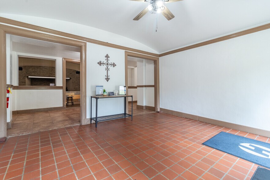 More Photos Of 2 Harker Rd, Fort Oglethorpe Religious Facility For Sale