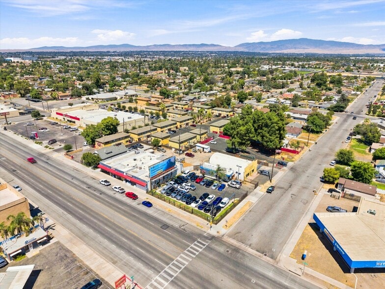 More Photos Of , Bakersfield General Retail For Sale