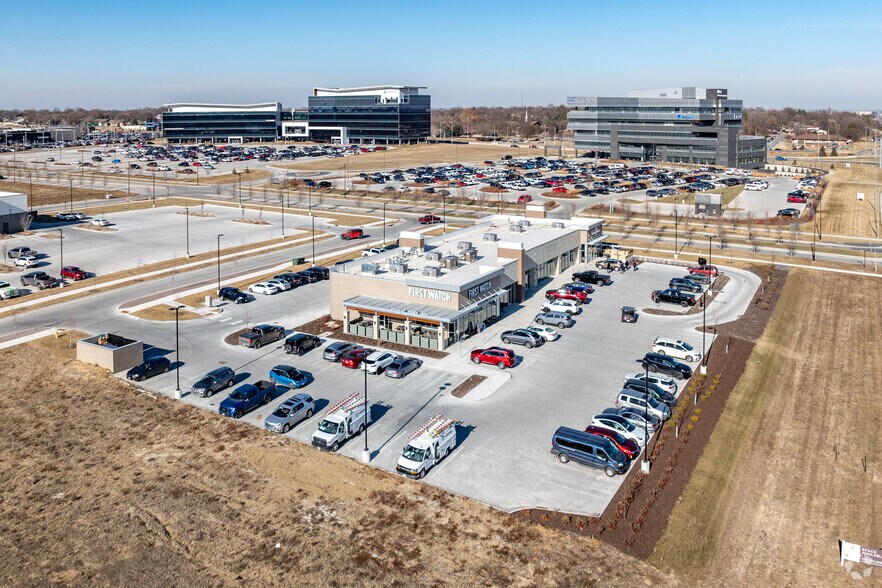 More Photos Of 144th & West Dodge Rd, Omaha Unknown For Lease