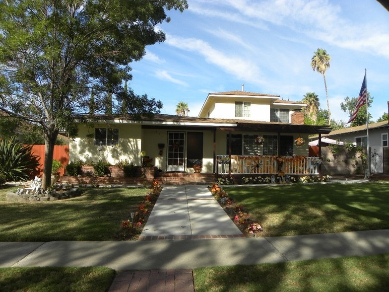 Primary Photo Of 841 N Palm Ave, Upland Specialty For Sale