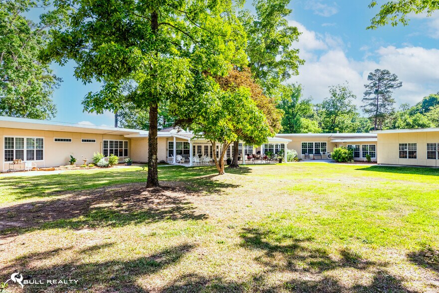 More Photos Of 184 Pine Ln, Washington Assisted Living For Sale