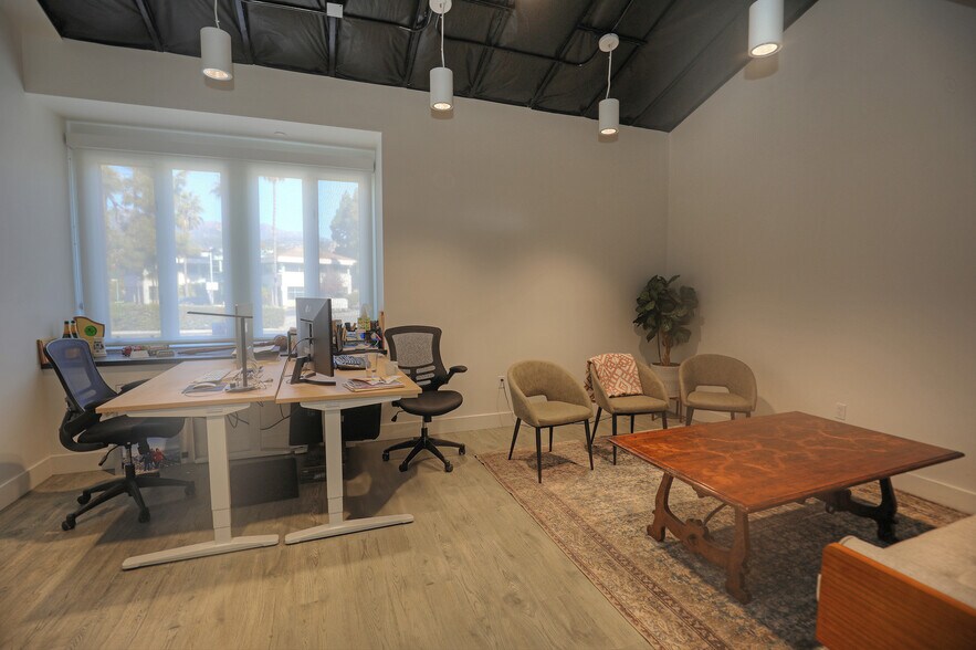 More Photos Of 1135 Eugenia Pl, Carpinteria Office For Sale