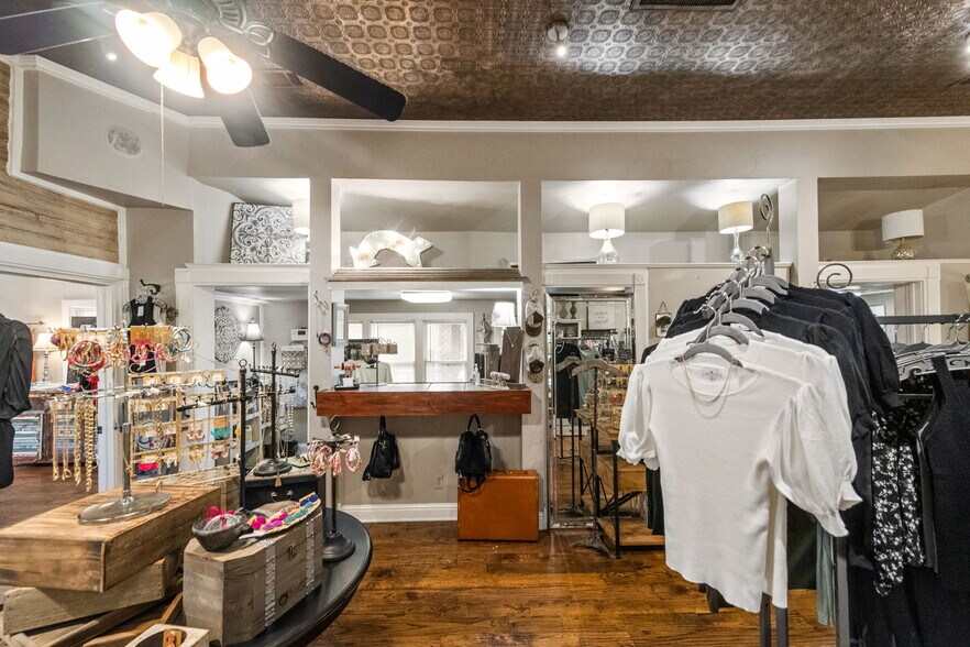 More Photos Of 139 Olive St, Keller Storefront Retail Office For Sale