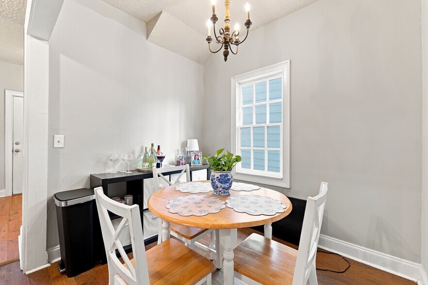 More Photos Of 183 Smith St, Charleston Multifamily For Sale