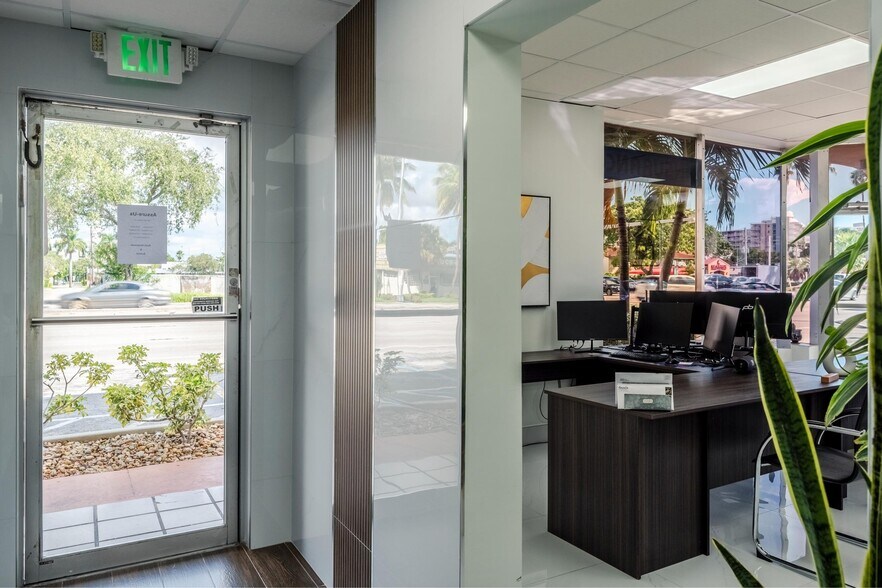 More Photos Of 1880 NE 163rd St, North Miami Beach Medical For Sale