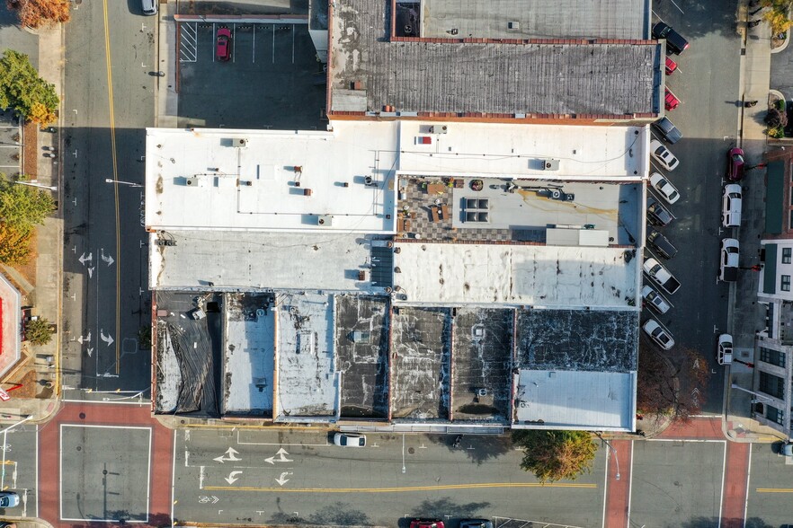 More Photos Of 346 S Worth St, Burlington Office For Lease