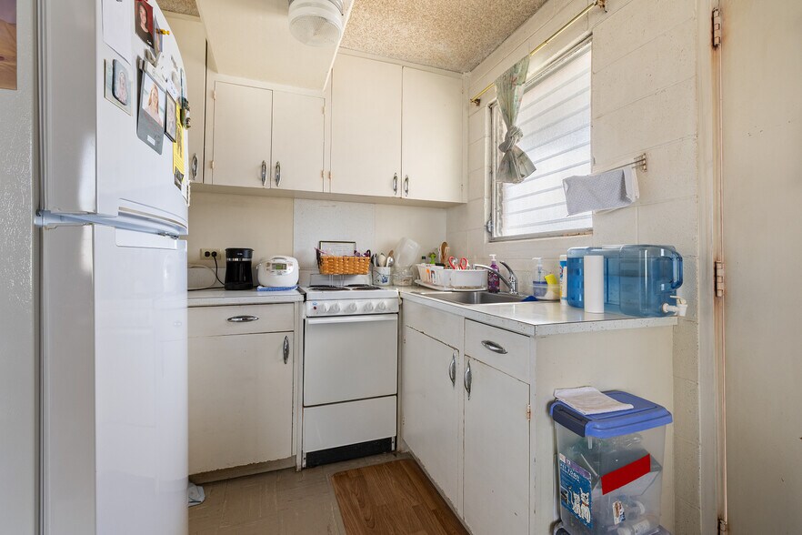 More Photos Of 2318 Lime St, Honolulu Apartments For Sale