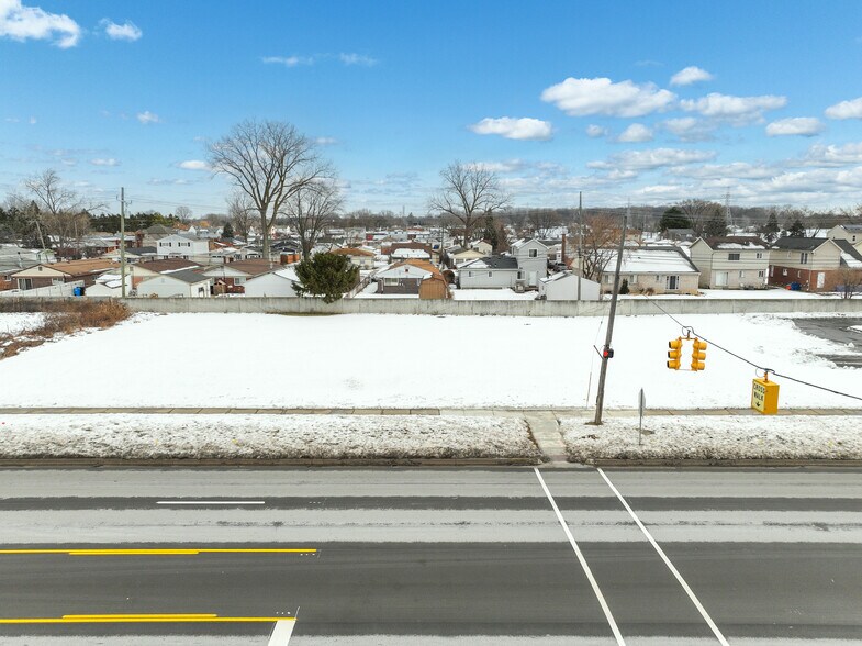 More Photos Of 30530 John R. Rd, Madison Heights Land For Sale