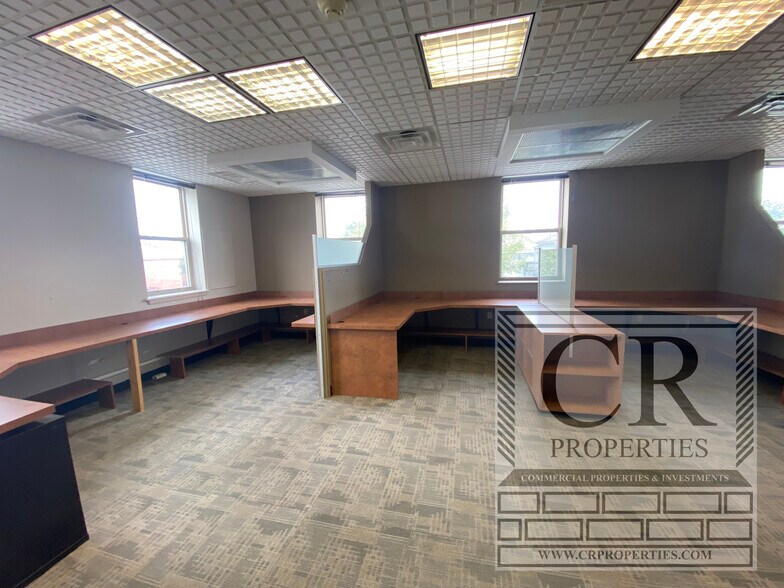 More Photos Of 303 Mill St, Poughkeepsie Loft Creative Space For Lease