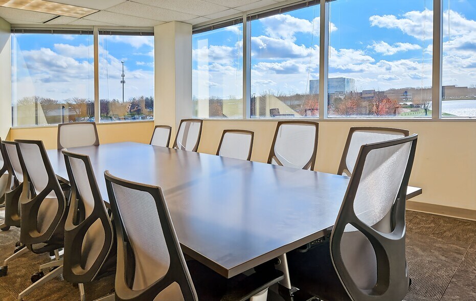 Primary Photo Of 9465 Counselors Row, Indianapolis Coworking Space