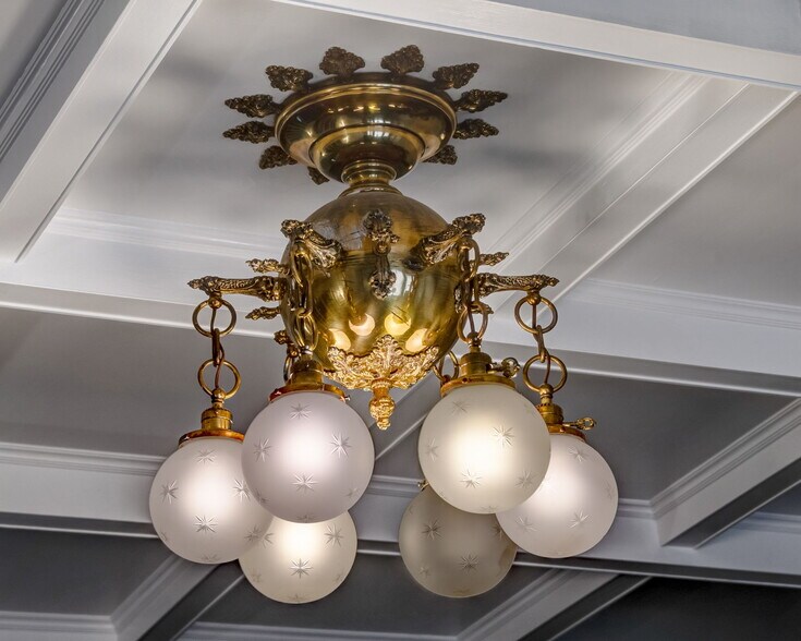 More Photos Of 461 Linwood Ave, Buffalo Apartments For Sale