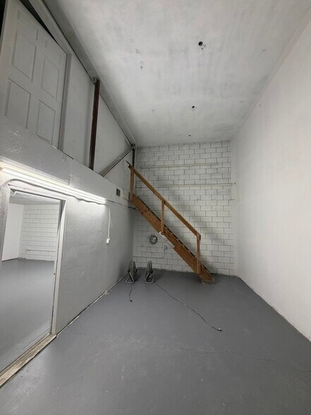 More Photos Of 1315 Broadway, El Cajon Freestanding For Sale