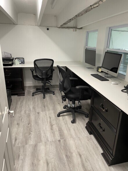 More Photos Of 990 NW 13th Ter, Fort Lauderdale Warehouse For Sale