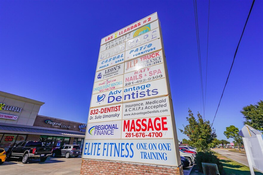 More Photos Of 3719 N Fry Rd, Katy Storefront Retail Office For Lease