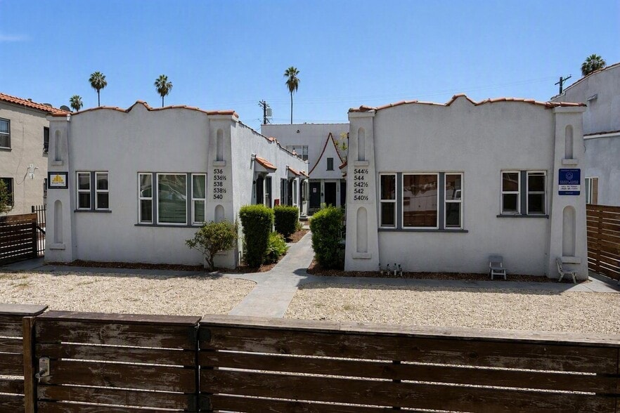 More Photos Of 536 W 48th St, Los Angeles Apartments For Sale