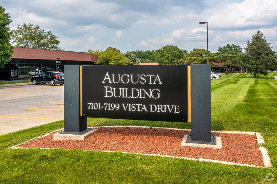 More Photos Of 7101-7199 Vista Dr, West Des Moines Office For Lease