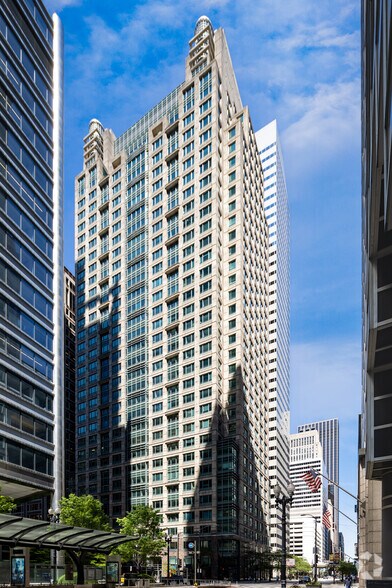 More Photos Of 1 N Franklin St, Chicago Office For Lease