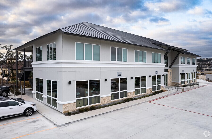 More Photos Of 3216 Napier Park, Shavano Park Medical For Lease