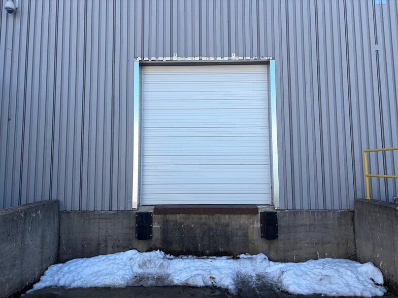 More Photos Of 9700 E 56th St, Raytown Warehouse For Lease