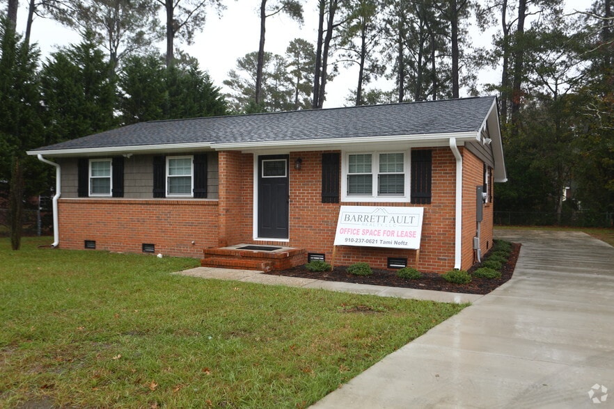 More Photos Of 2005 Hope Mills Rd, Fayetteville Office For Lease