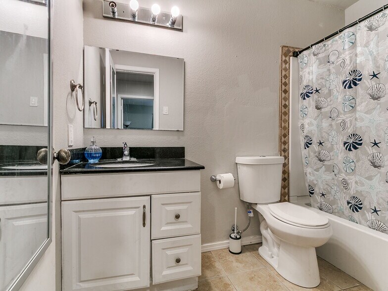 More Photos Of 5201 Washington Blvd, Spencer Land For Sale