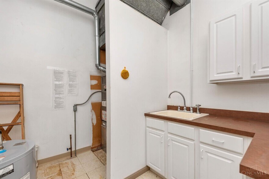 More Photos Of 112 Main St, Ripley General Retail For Sale