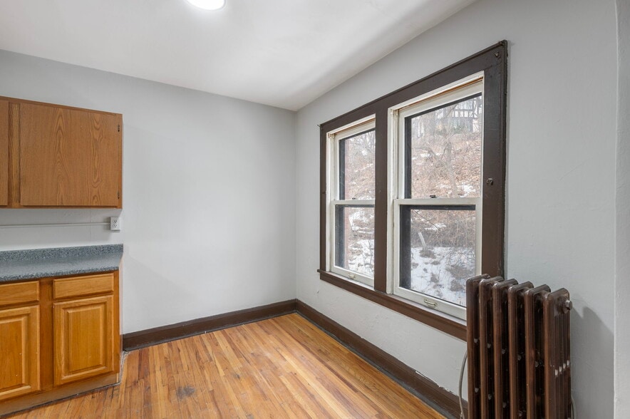 More Photos Of 487 Grand Ave, Saint Paul Apartments For Sale