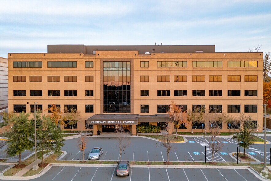 More Photos Of 1860 Town Center Dr, Reston Medical For Sale