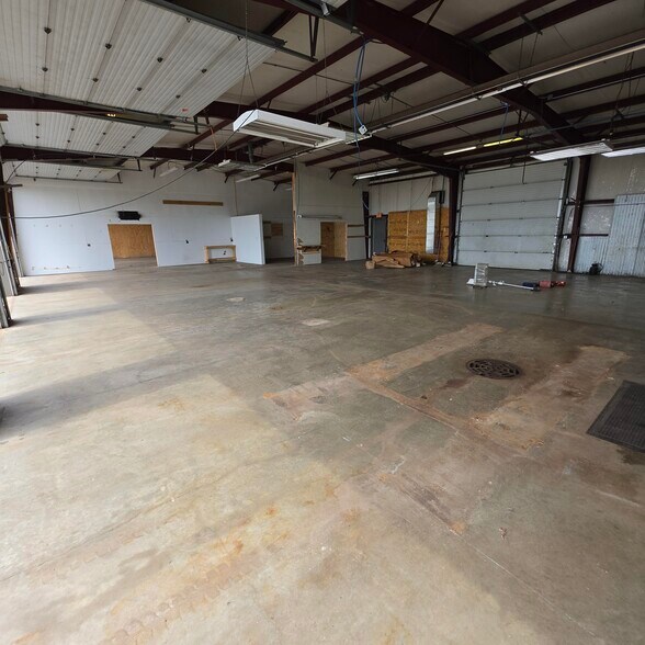 More Photos Of W6131 Schroth Ln, Greenville Light Distribution For Sale