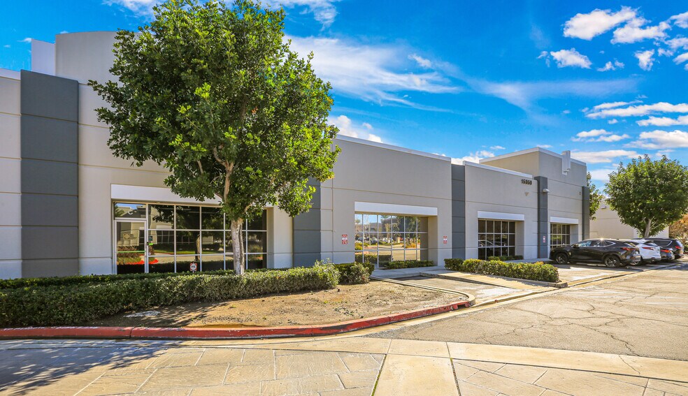 More Photos Of 15350 Fairfield Ranch Rd, Chino Hills Warehouse For Lease
