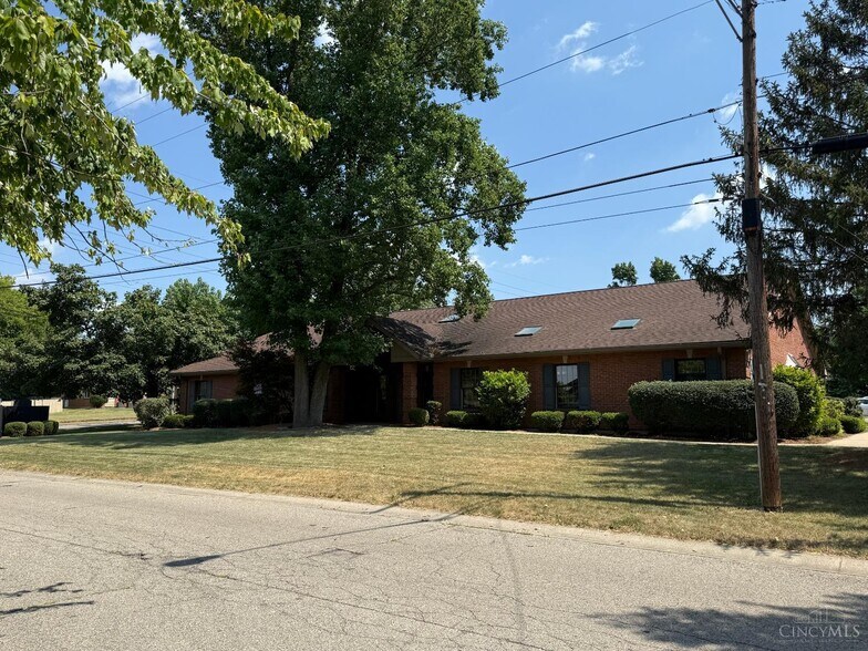 More Photos Of 4102 Roosevelt Blvd, Middletown Office For Lease