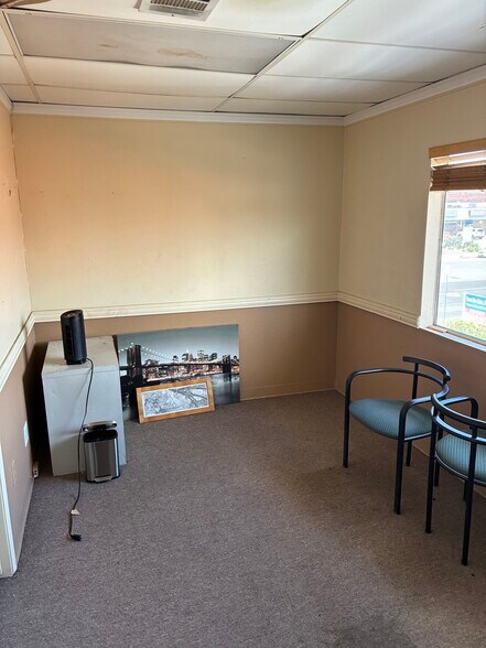 More Photos Of 151 N Tustin Ave, Santa Ana Office For Lease