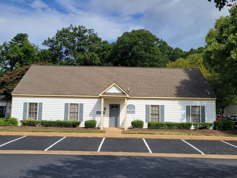 Primary Photo Of 729 Thimble Shoals Blvd, Newport News Medical For Lease