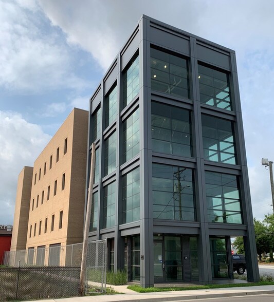 More Photos Of 229 Huger St, Charleston Office For Lease