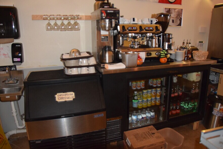 More Photos Of 9740 Barker Cypress Rd, Cypress Restaurant For Lease