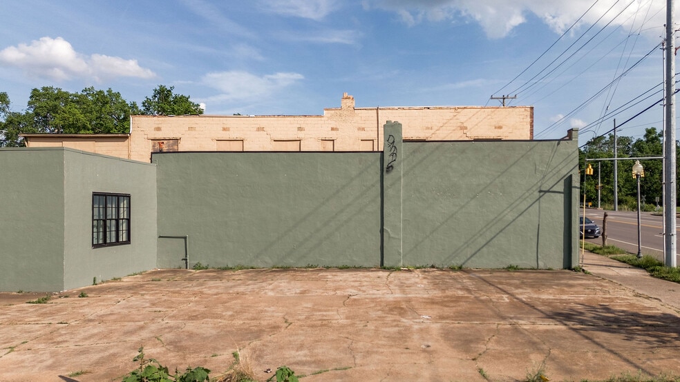 More Photos Of 2209 Old Hickory Blvd, Old Hickory Storefront Retail Office For Sale