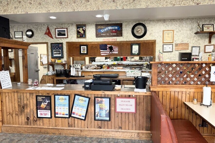 More Photos Of 107 5th St, Delaware City Restaurant For Sale