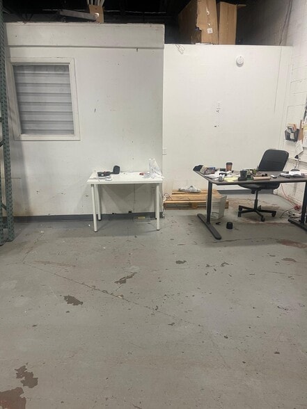 More Photos Of 83 Burlews Ct, Hackensack Warehouse For Lease