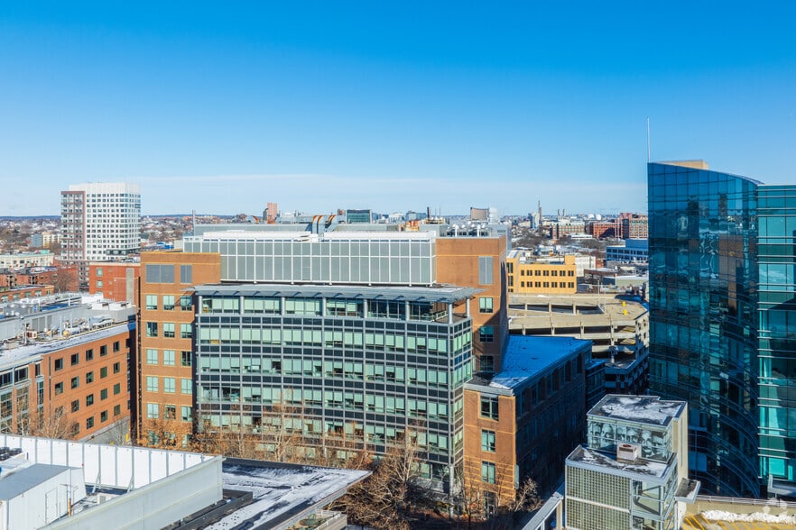 More Photos Of 35 Landsdowne St, Cambridge Office For Lease