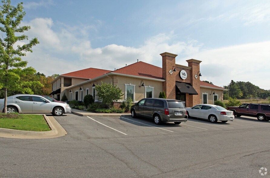 More Photos Of 216-222 E Township St, Fayetteville Medical For Sale