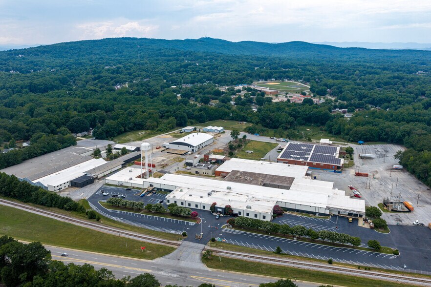 Primary Photo Of 1801 Rutherford Rd, Greenville Light Manufacturing For Lease