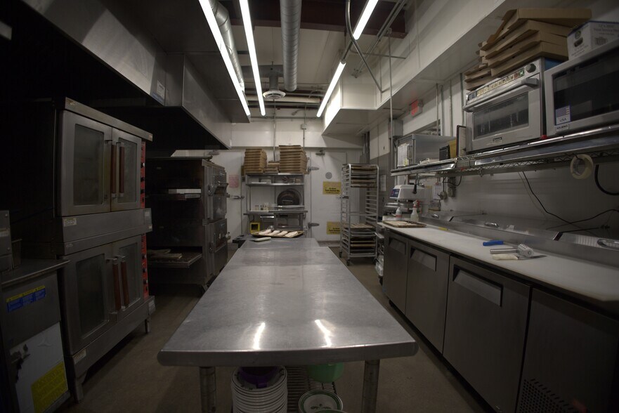 More Photos Of 5020 Cambridge Way, Plainfield Restaurant For Sale